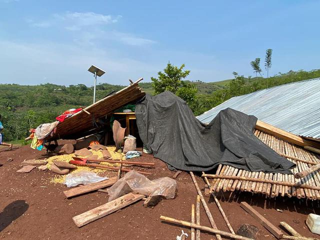 Techos de la comunidad de Anack Churuyacu se vinieron abajo con los fuertes vientos (Foto: Municipalidad de Lamas)