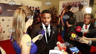 Jefferson Farfán da la cara a la prensa pero no menciona por nada a Yahaira