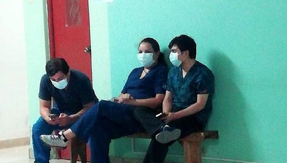 Tacna: Intervienen tres médicos en estado de ebriedad caminando por las calles en pleno toque de queda y sin pases laborales.