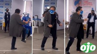 Jimmy Santi  baila “Chin chin” tras vacunarse contra el Coronavirus | VIDEO 