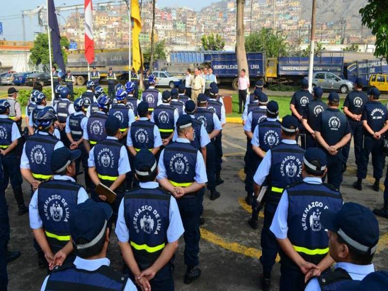 Ministerio del Interior: Pérez Guadalupe no descarta dar armas a serenos