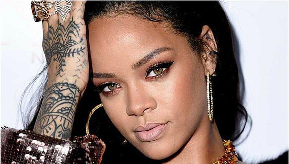 Rihanna sorprende con tres portadas para Vogue París 