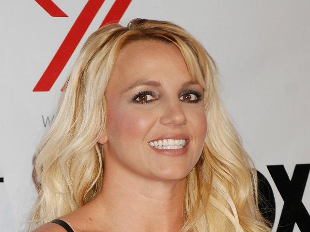 Britney Spears muestra su aprecio por pintura peruana