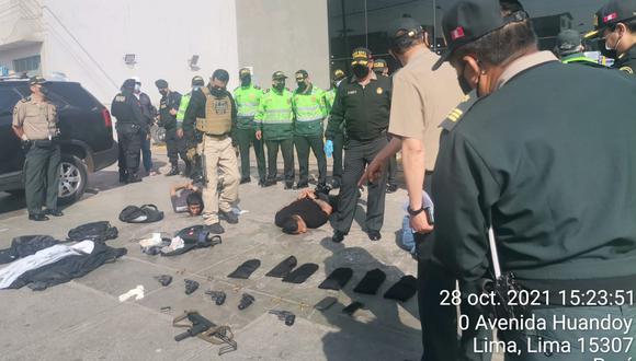 La Policía frustró el asalto a la entidad financiera. (Foto: PNP)