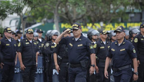 General de la Policía Nacional del Perú, Víctor Zanabria, toma el mando de la institución policial. (Foto: Britanie Arroyo / GEC)