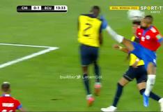 Brutal falta de Arturo Vidal que le costó la tarjeta roja en el Chile vs. Ecuador | VIDEO
