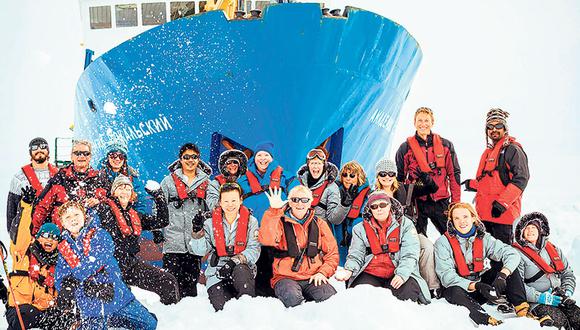 74 científicos atrapados en hielo de la Antártida 