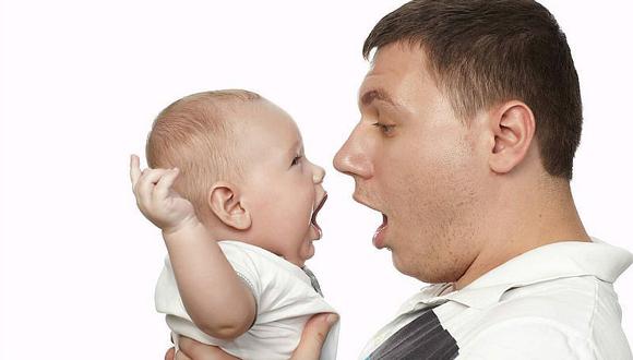 ¡Papás! ¿El bebé puede imitar tus gestos? Aquí la respuesta