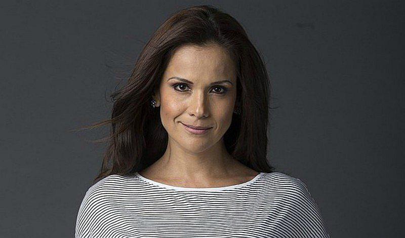 Mónica Sánchez comparte tierna foto de sus hijas