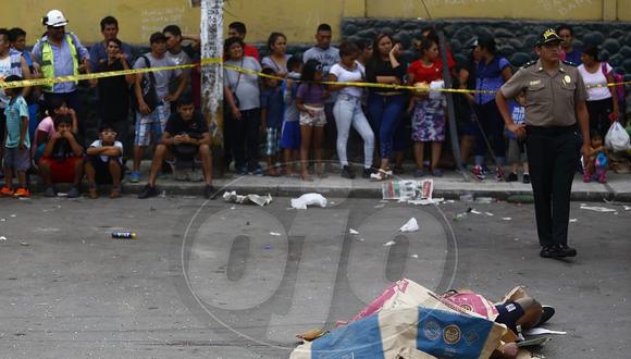 ​Hombre es asesinado a plena luz del día en el Mercado de Frutas (FOTOS)