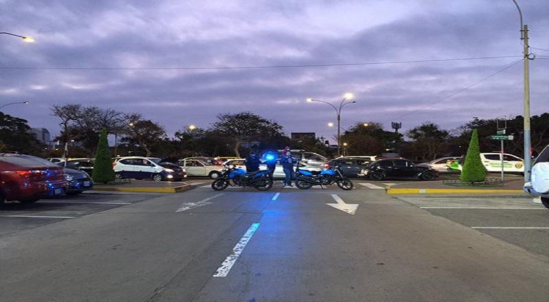 Plaza San Miguel: Alerta de asalto a mano armada desata pánico 