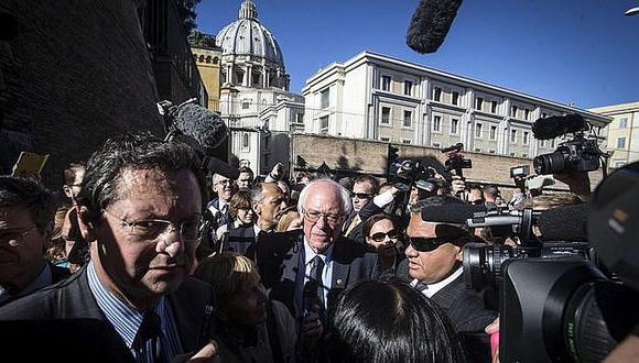 Bernie Sanders se reúne con el papa y alaba su papel contra la desigualdad 