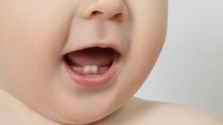 7 mitos sobre los “dientes de leche” de los menores de edad