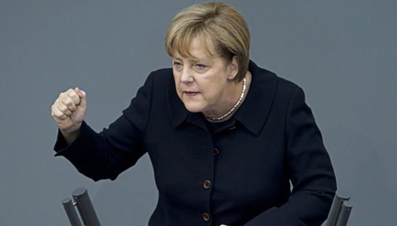 Alemania: Angela Merkel y su partido se endurecen contra los refugiados 