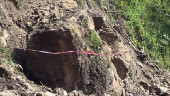Arequipa: Cuatro muertos por derrumbe de cerro 
