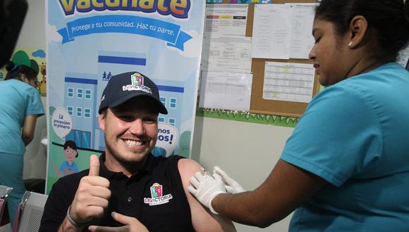 EsSalud inicia campaña de vacunación a más de un millón de ciudadanos 
