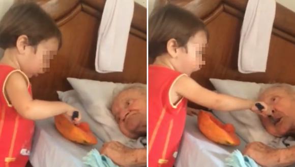 Niño de 2 años conmueve al atender a su abuelito enfermo (VIDEO)