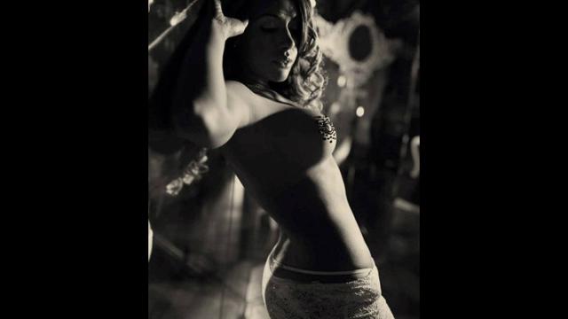 ​Dorita Orbegoso desafía Instagram con desnudo total 