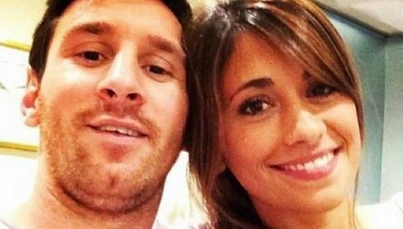 Esposa de Lionel Messi escogió maquillaje de impacto en matrimonio