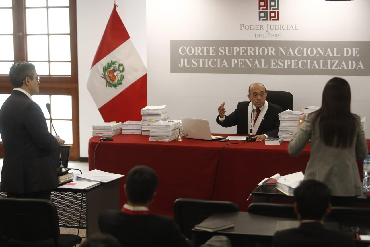 El fiscal José Domingo Pérez y la abogada de Keiko Fujimori, Giulliana Loza, pidieron la reprogramación de la audiencia. (Foto: GEC)