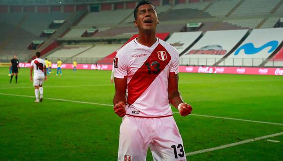 Renato Tapia tiene 55 partidos con camiseta de la selección peruana. (Foto: AFP)