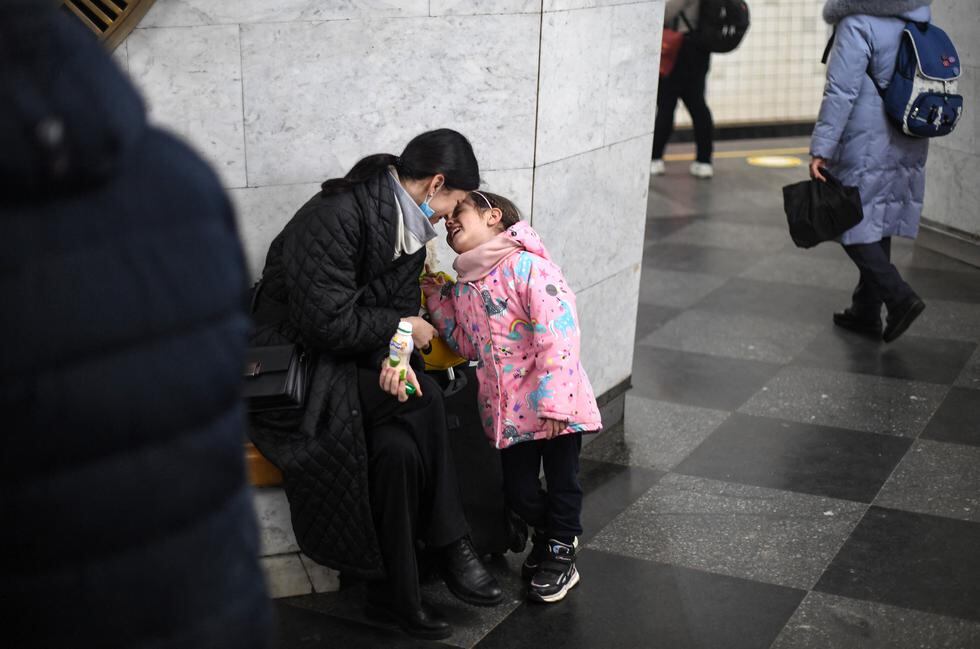 El alto comisionado de la ONU para los Refugiados, Filippo Grandi, pidió a los países vecinos a Ucrania que "mantengan sus fronteras abiertas a aquéllos que buscan seguridad y protección". (Foto: Daniel LEAL / AFP)