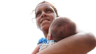Mujer venezolana pretendía vender a su hija de 8 meses por 30 dólares para viajar a Perú