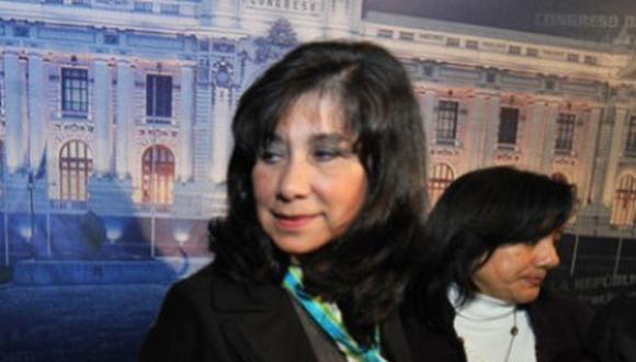 Martha Chávez se reincorpora al Congreso tras suspensión