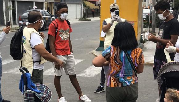 Coronavirus Perú: Una familia de 8 venezolanos viven en un camión de mudanza