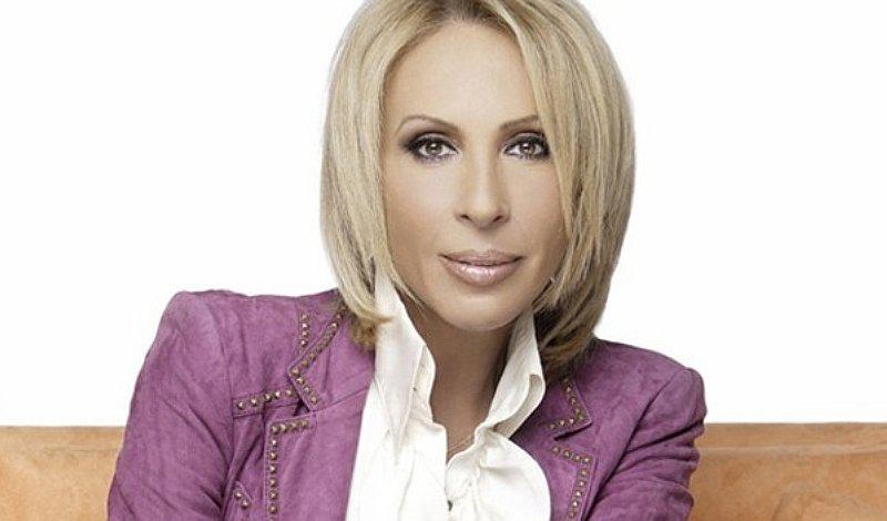 Laura Bozzo y el traje de baño que favoreció más su diminuta cintura