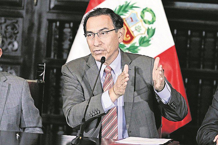 ​Martín Vizcarra convoca a reunión con el Congreso por actos de corrupción