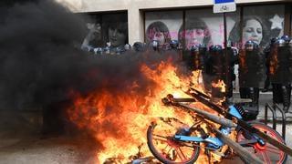 Nuevas protestas en Francia sin una salida a la crisis de las pensiones [Galería]