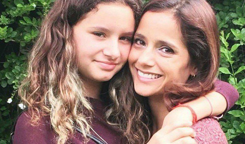 Melania Urbina publica foto con su hija y roba suspiros 