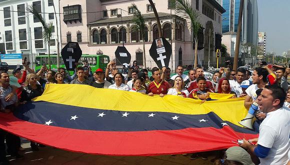  Venezolanos denuncian no estar inscritos en padrón electoral