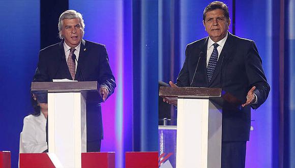 Debate presidencial 2016: Alan García y Fernando Olivera dan tremendo espectáculo    