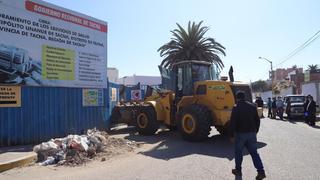 Tacna: A golpes desalojan a trabajadores y abogado de obra de hospital regional Hipólito Unanue