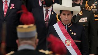 Pedro Castillo cumple 52 años: captan ingreso de alimentos y tortas a Palacio de Gobierno