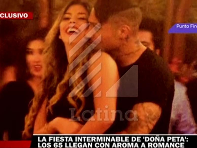 Paolo Guerrero y Alondra García Miró celebraron cumpleaños de Doña Peta