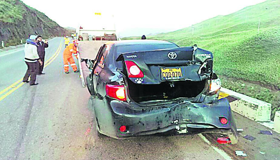 Conductores de televisión ven la muerte