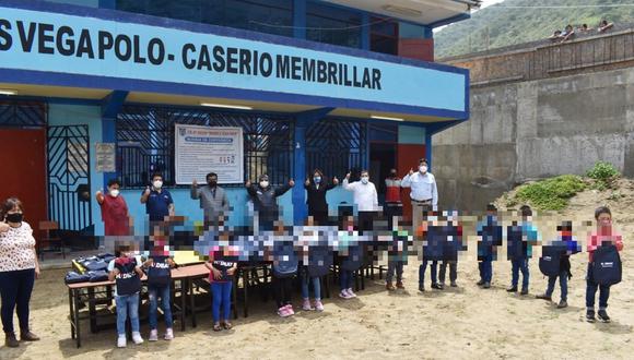 La Libertad: donan antena satelital, parlantes radiales y kits de útiles escolares a colegio Manuel Vega (Foto: Gore La Libertad)