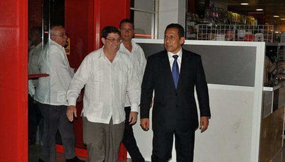 Humala almorzó con Fidel Castro y habló por teléfono con Chávez