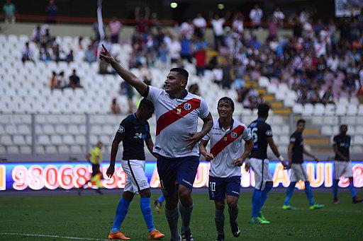 Deportivo Municipal derrota 2-0 a Alianza Lima que se cae a pedazos