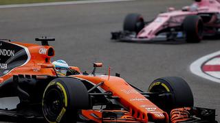 Fórmula 1: Alonso jura que se "divierte" sin acabar carreras