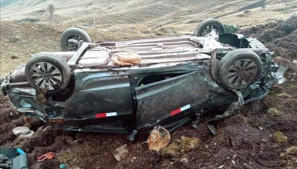 Cusco: en la unidad siniestrada, de placa X3Y-029, viajaban cuatro personas, dos de ellas fallecieron y otras dos resultaron heridas. (Foto: Difusión)