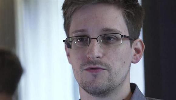 Snowden deja Hong Kong