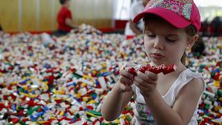 Lego reta creatividad de colombianos con más de un millón de piezas 