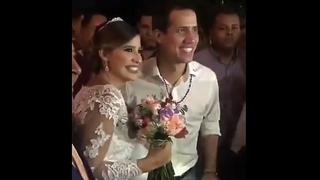 Novia interrumpe su boda para tomarse foto con Juan Guaidó (VIDEO)