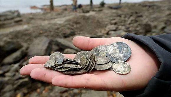 ​Sequía expone tesoro de 2000 monedas de plata y oro en famoso río
