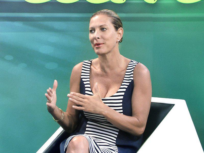 Leslie Stewart confiesa como maneja el tema de las drogas con sus hijos [VIDEO]